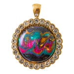 Big Pendant w/Charms - Gold