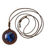 Big Wood Pendant w/necklace - Scalloped